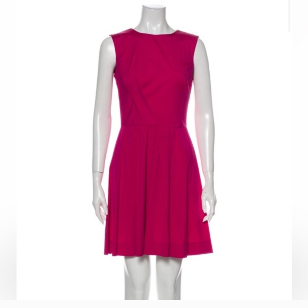 Oscar de la Renta Magenta Pink Pleated Fit & Flare Dress‎ Size 6 Made in Italy